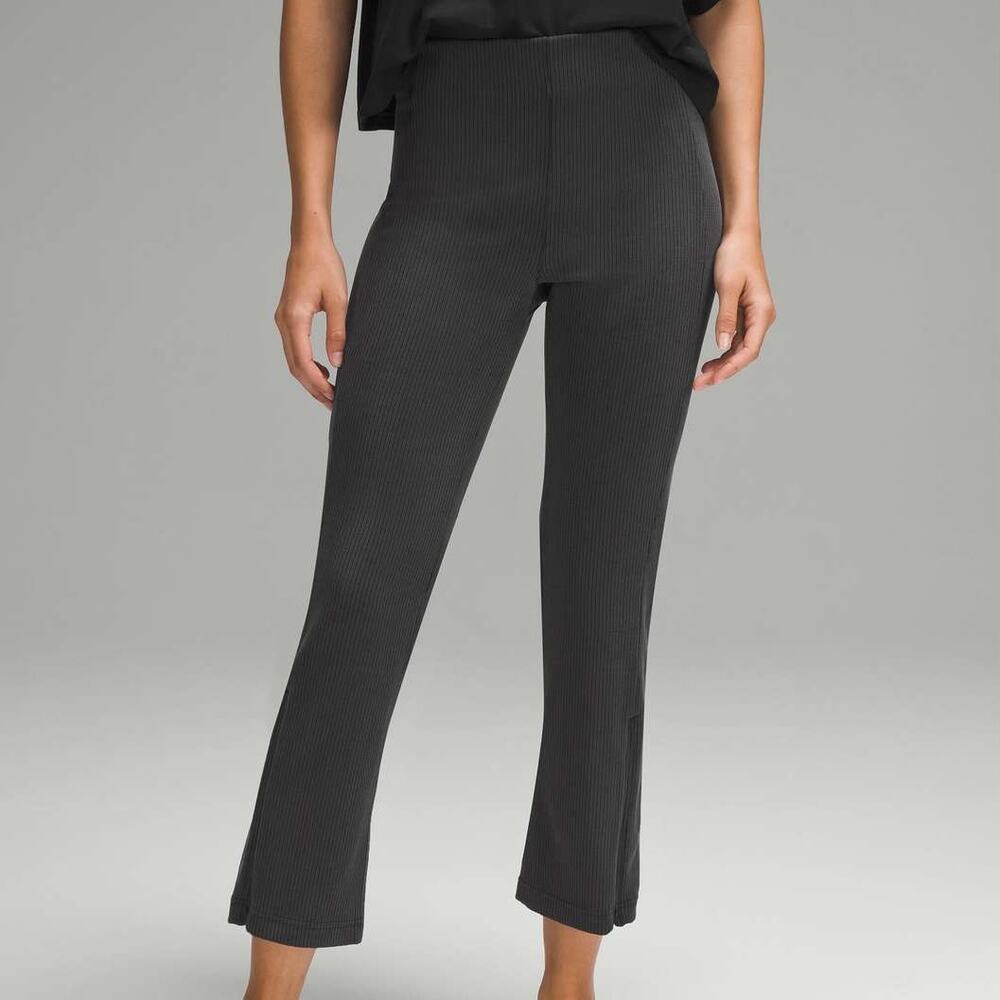 Lululemon NWT Ribbed Softstreme Zip-Leg High-Rise Cropped Pants 25" Black Size 2